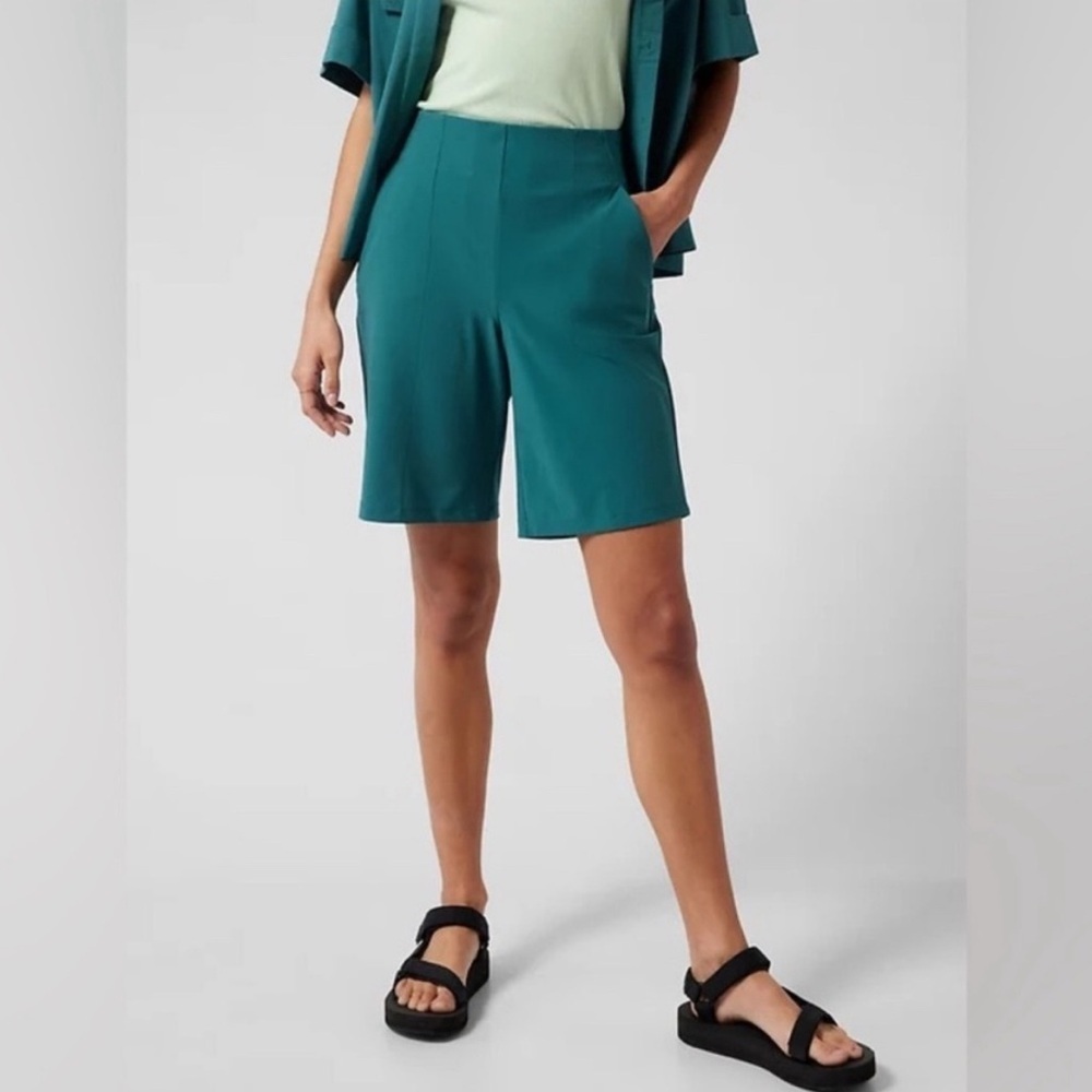 Athleta Cosmic Bermuda Teal‎ Women's Shorts